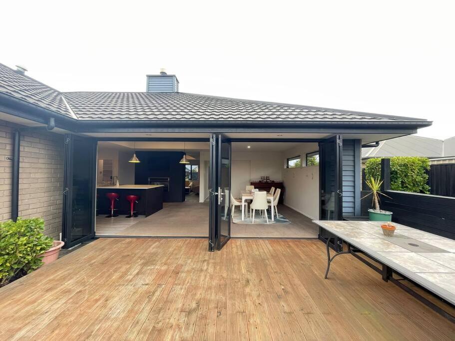 Spacious 4 Bed Family Home Christchurch Exterior foto